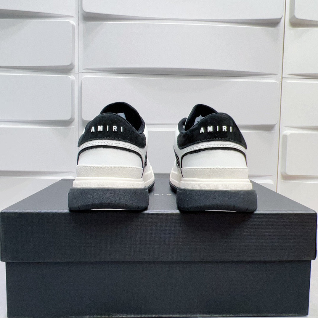 Amiri Classic Low Trainers White and Black